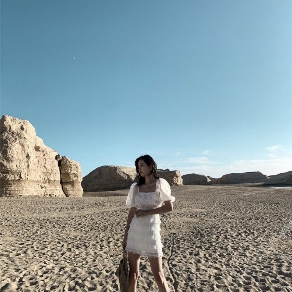 Đầm Nữ Tay Ngắn Cổ Vuông Thời Trang Quyến Rũ | BigBuy360 - bigbuy360.vn