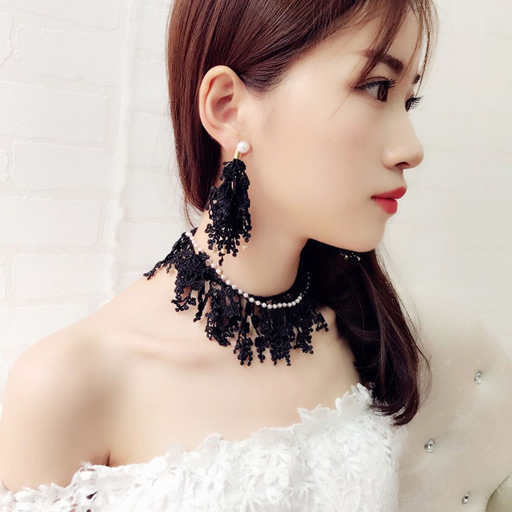 Hoa tai đính ngọc trai tua rua dạng ren độc đáo