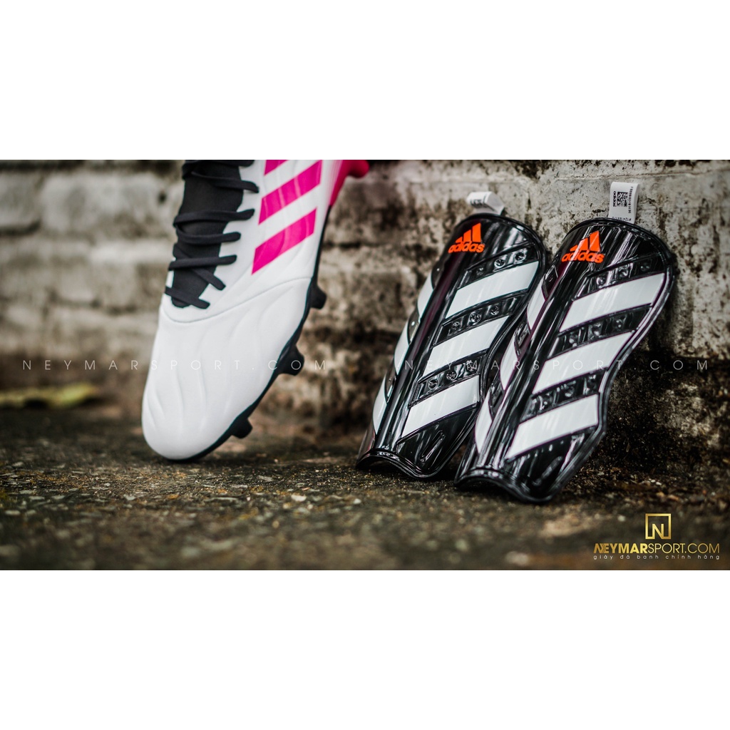 Bọc ống đồng Adidas Everlesto Shin Guards Black / White / Solar Red chính hãng