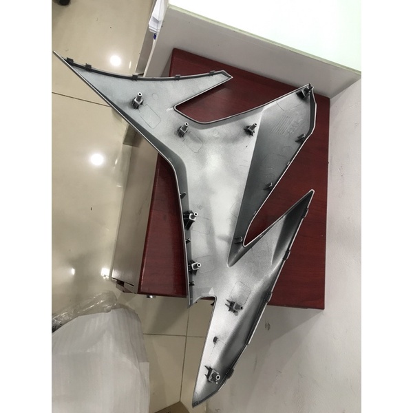 Yếm Bạc 0035 chính hãng Yamaha dùng cho xe Exciter 150 - Yamaha town Hương Quỳnh