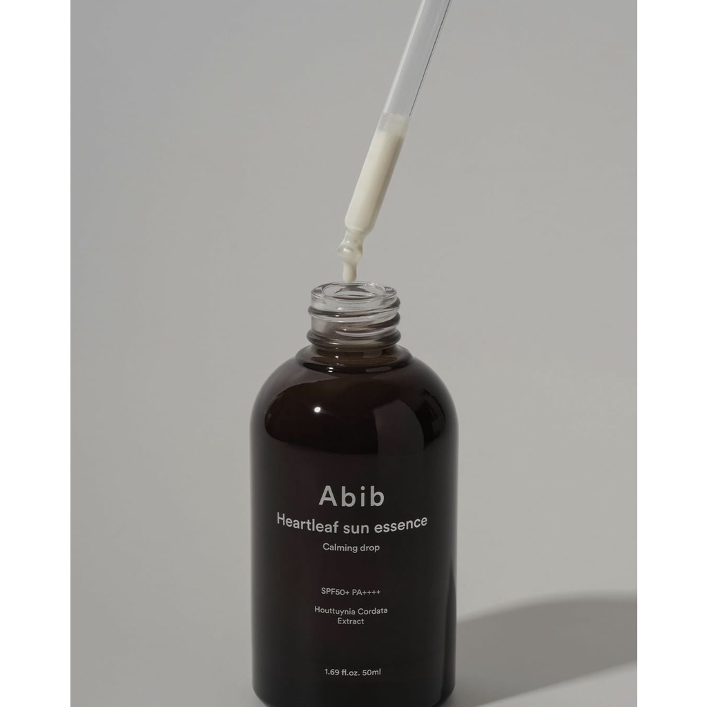Tinh chất chống nắng diếp cá ABIB HEARTLEAF SUN ESSENCE