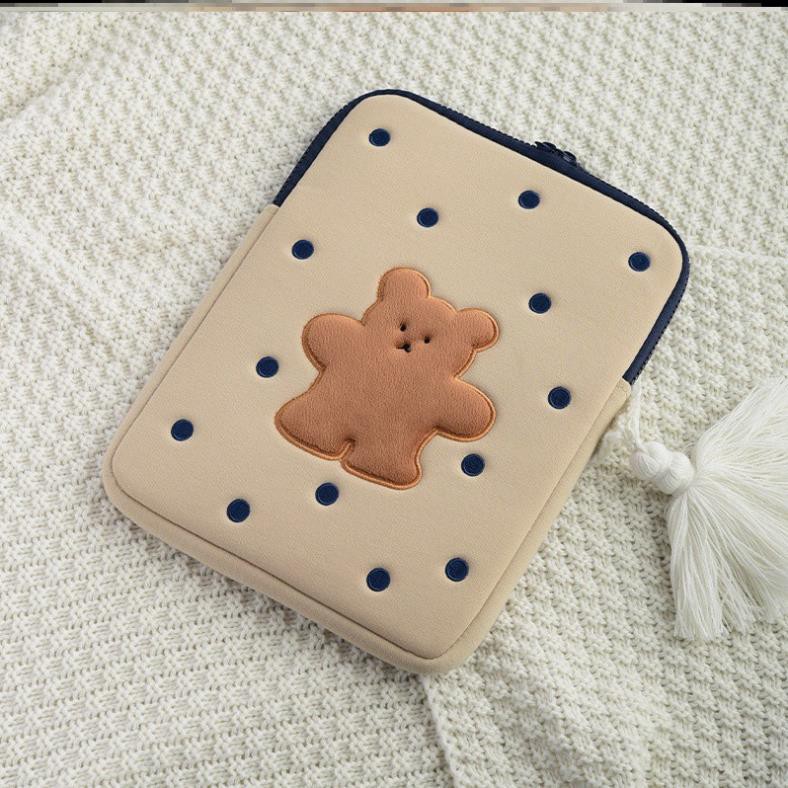 Túi đựng laptop chống sốc dày lót lông họa tiết gấu chấm bi siêu yêu 2021 | BigBuy360 - bigbuy360.vn