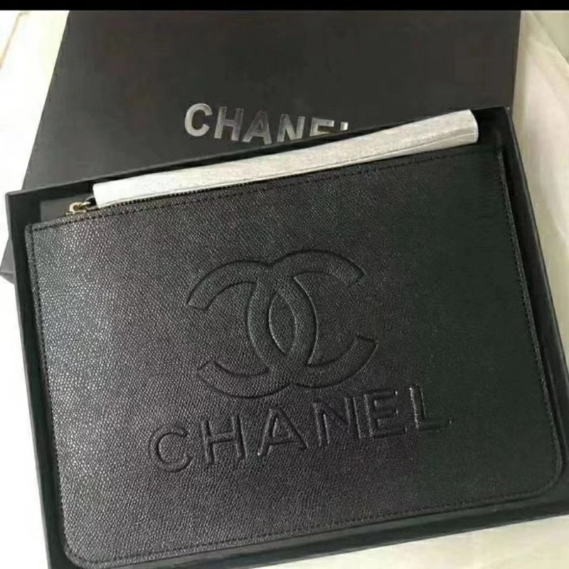 ví cầm tay Chanel Vip Gift (auth) size 25x18cm