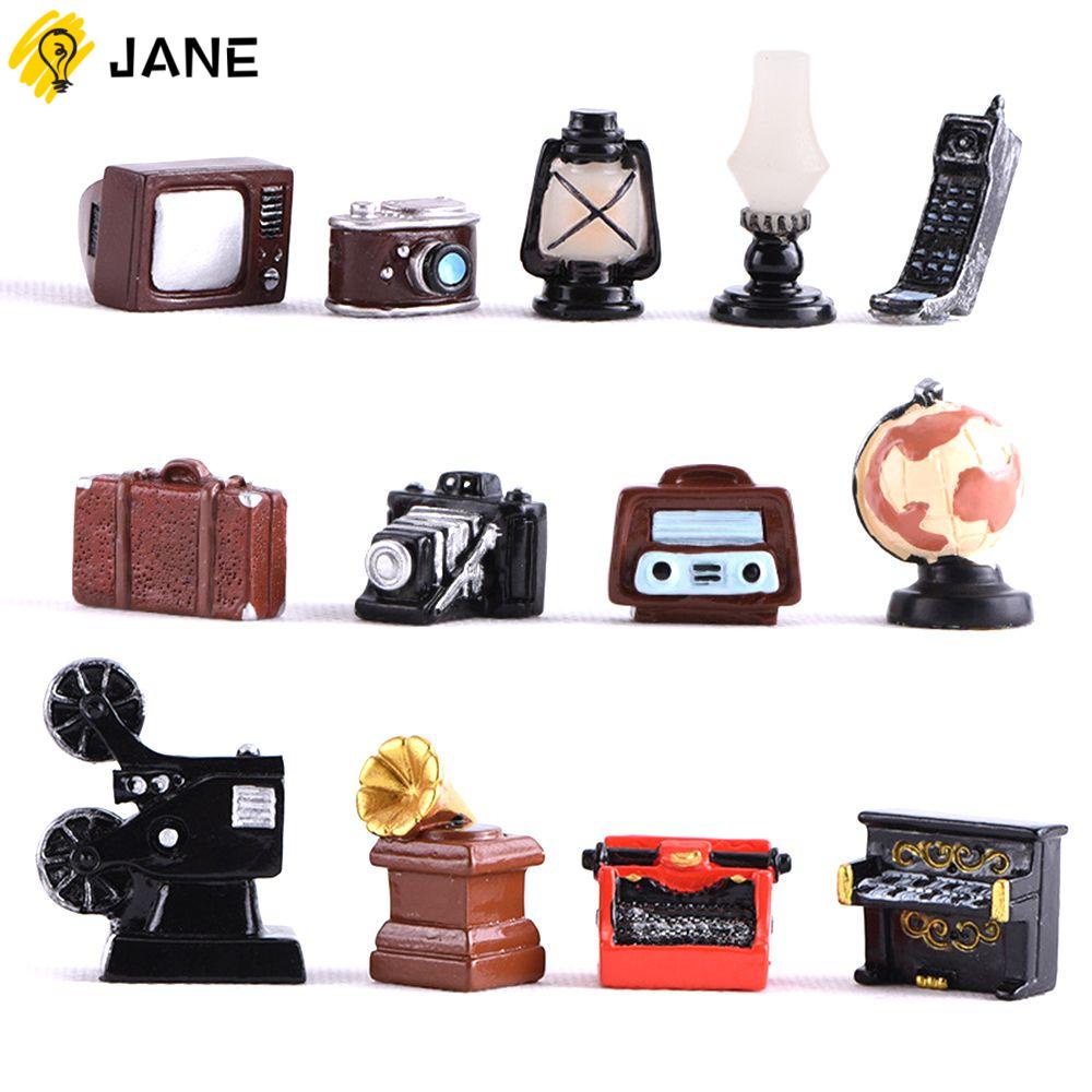 Mô Hình TV/Điện Thoại Bàn Mini Bằng Nhựa Resin Cổ Điển Dùng Trang Trí Nhà Búp Bê