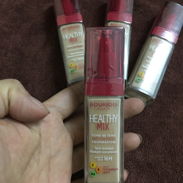 Kem nền Bourjois