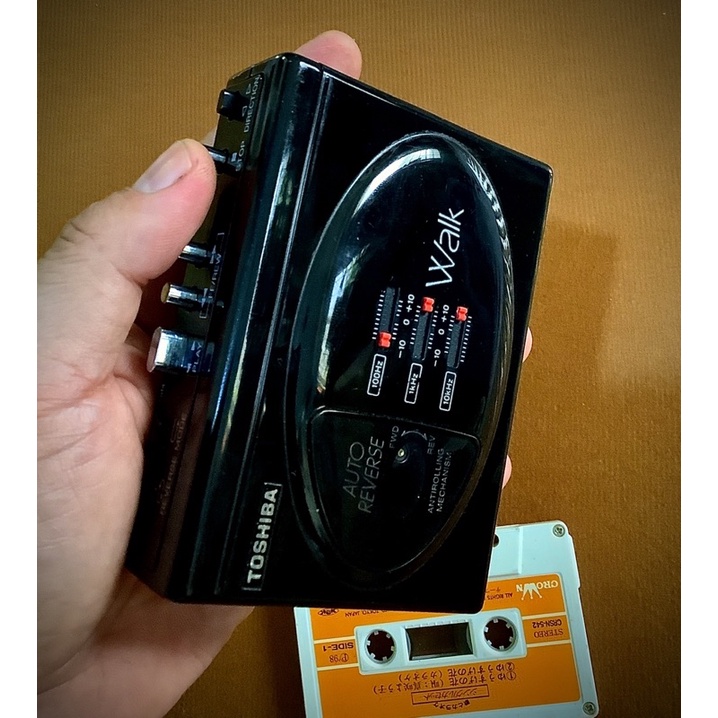 Máy cassette Toshiba Walky KT-PS14
