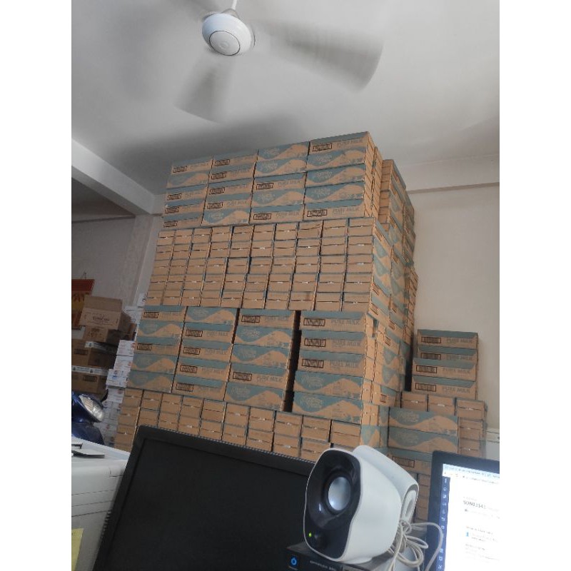 Sữa Tươi Medow fresh Ít béo 200ml - Date T3/24