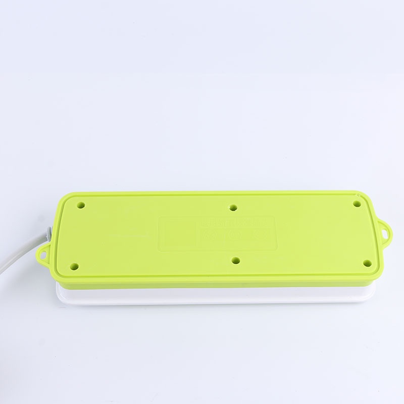 Ổ cắm điện XANH đa năng tích hợp 3 cổng USB tiện lợi