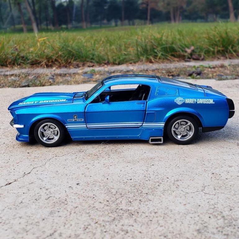 Mô hình xe 1967 Ford Mustang GT 1:32 Proswon