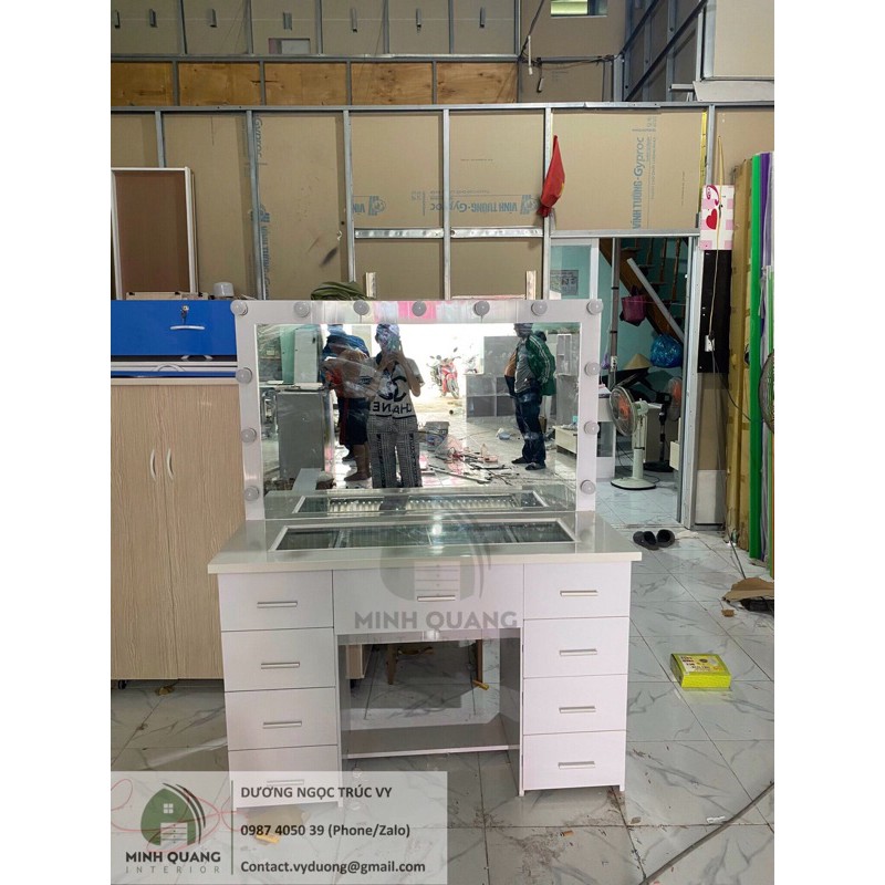 BÀN TRANG ĐIỂM SẴN ĐÈN LED FREESHIP TPHCM