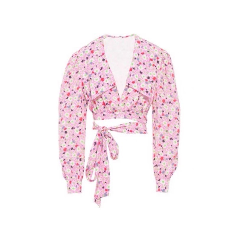 Áo ho croptop cột eo Cúc Tịnh Y, Ng Thư Hân