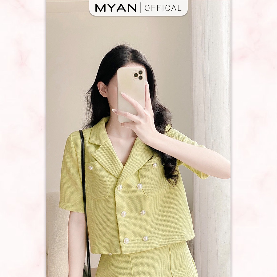 Set Áo Chân Váy Dạ Tweed Myan Thiết Kế Croptop Cổ Vest 2 Túi Ngực Màu Xanh Bơ, Hồng, Kem Svn102201