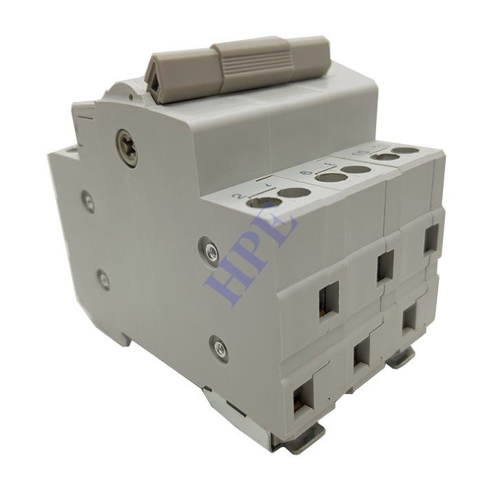 Aptomat đảo chiều 3 pha