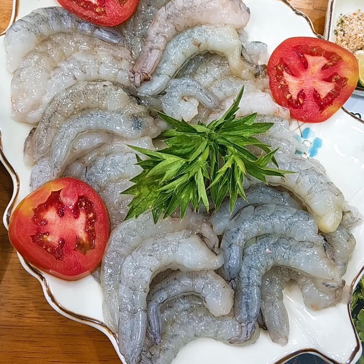 Tôm thẻ Cà Mau - Đã lột vỏ [200gr] - Cấp đông - Con Tôm Rừng