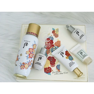 Fullsize Set tinh chất First Moisture Anti-Aging Essence 130ml