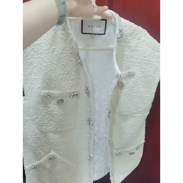 Khoác Dạ Đính Đá