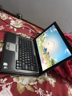 Máy tính xách tay Dell E6330