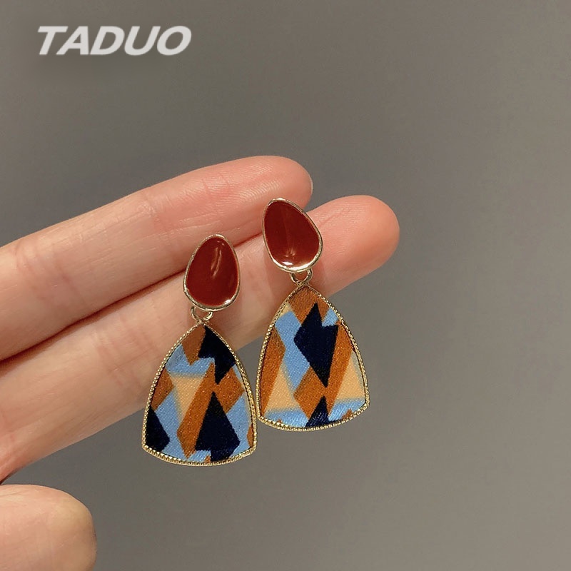 Khuyên tai đính hạt đá đỏ sang trọng cho nữ