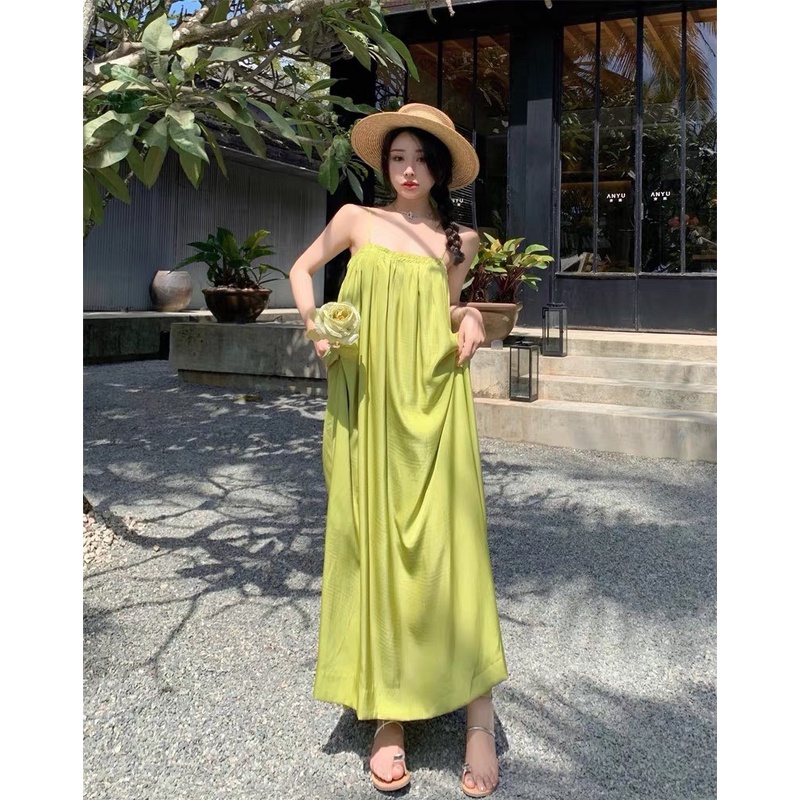 Váy hai dây maxi lụa mềm màu xanh suông xòe dài nhẹ nhàng bồng bềnh đi biển