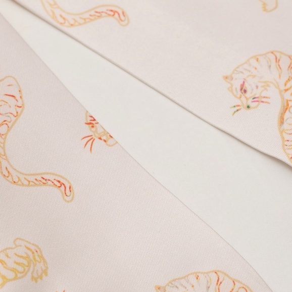 Áo dài Tết 2022 UNCLÉ Beige Tigre