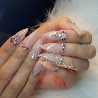 HẠT TRỨNG CÁ MIX ĐÁ RẮC MÓNG