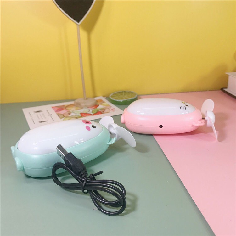 Quạt Tích Điện cầm tay Mini siêu dễ thương Mickey - Tích hợp Đèn LED siêu tiện lợi T3B2 | BigBuy360 - bigbuy360.vn