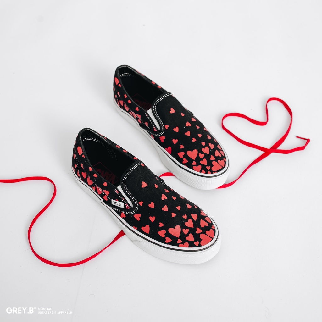 Giày Sneakers Vans Slip On Valentine Heart Màu Đen