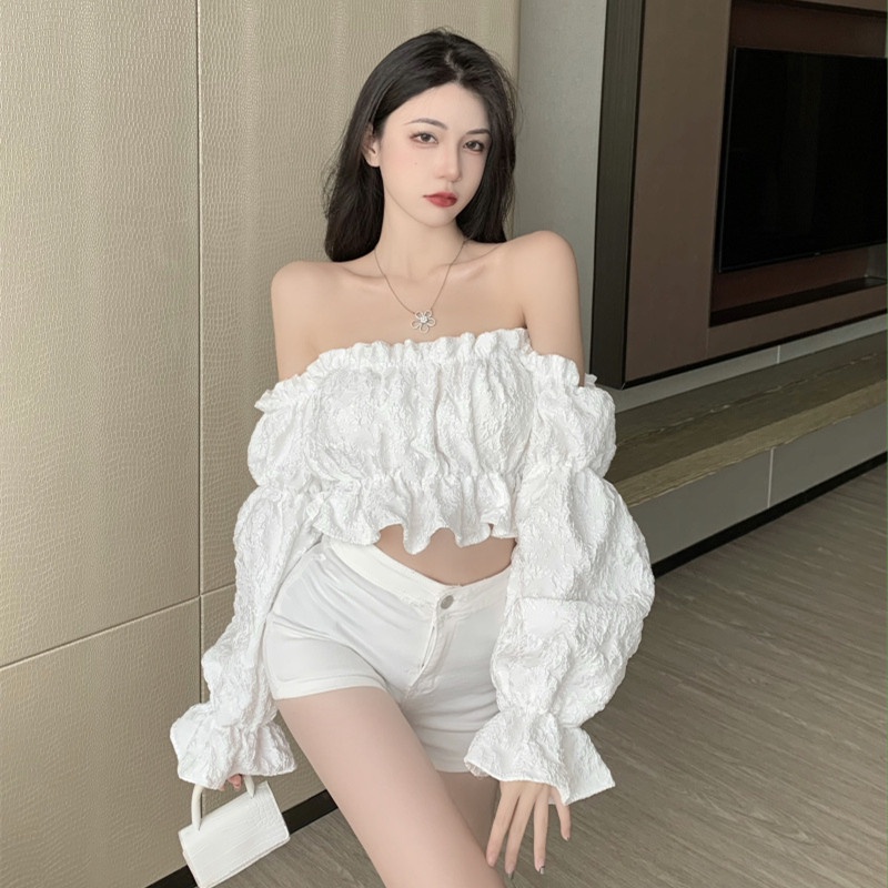 Đầm trễ vai form ôm thời trang mùa đông quyến rũ