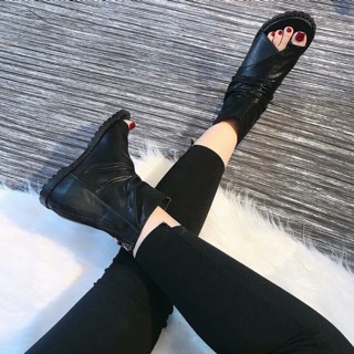 Bốt xỏ ngót