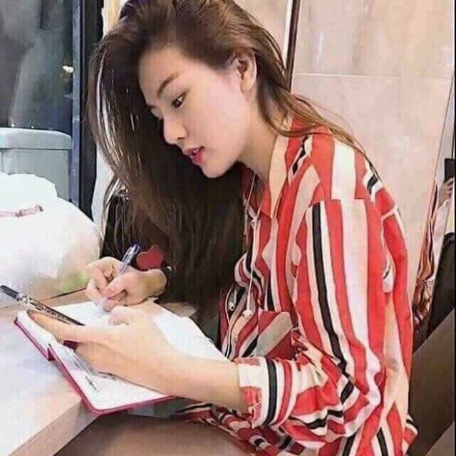 Áo sơ mi đỏ