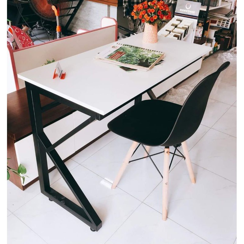 Bàn Học Chân Sắt Chữ K | BigBuy360 - bigbuy360.vn