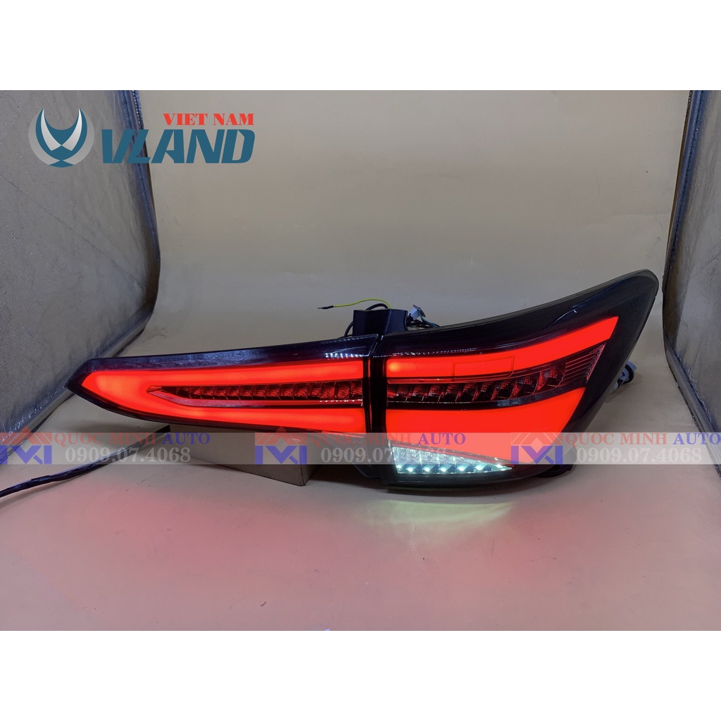 ĐÈN HẬU CHO TOYOTA FORTUNER 2017-2019 NÂNG CẤP LÊN 2021
