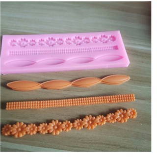 Khuôn Silicone Viền Hoa Cong 3 Kiểu
