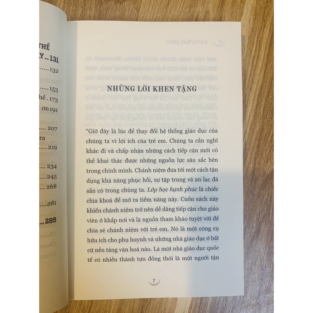 Sách - Lớp Học Hạnh Phúc