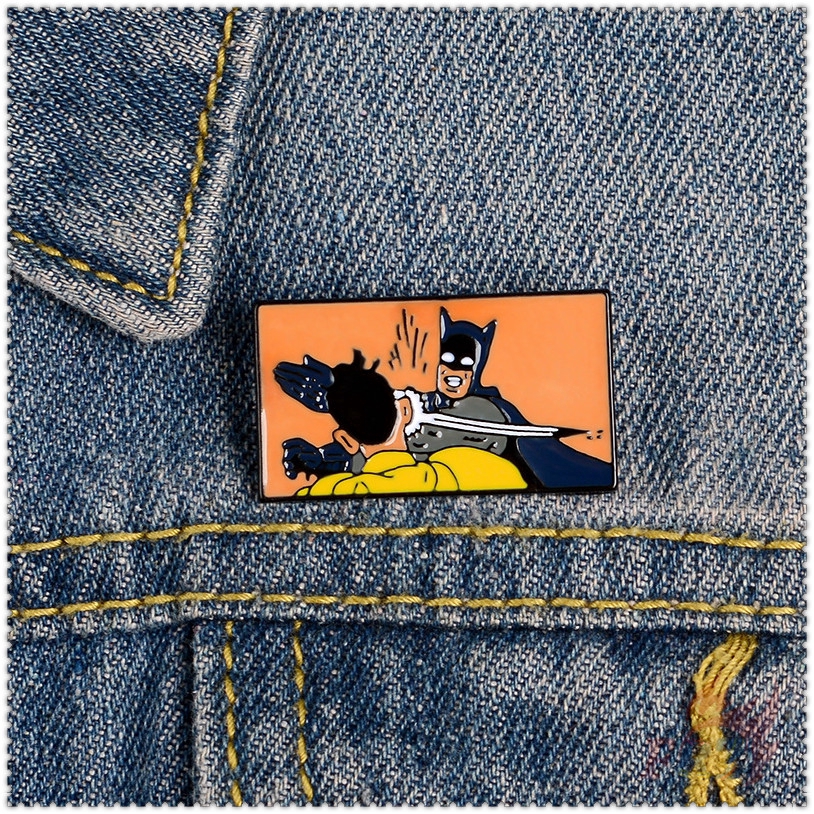 1 Huy Hiệu Cài Áo Hình Batman Thời Trang