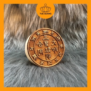Dấu tam bảo chứng minh gỗ thị