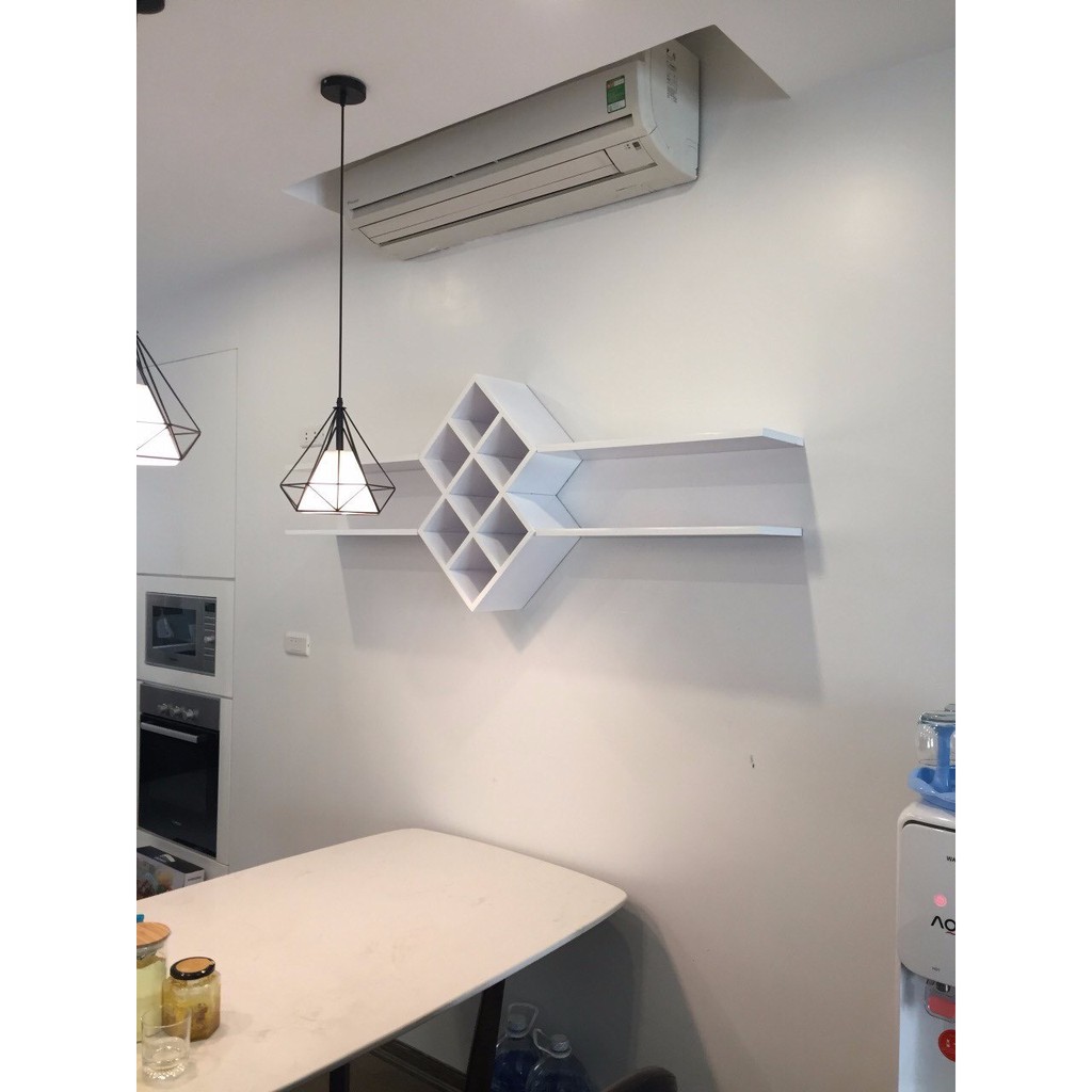 Bộ kệ rươu treo tường hiện đại phòng khách tiết kiệm không gian IGA màu Trắng - GP26.1