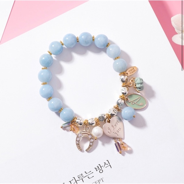 Vòng tay màu xanh sữa cực iu