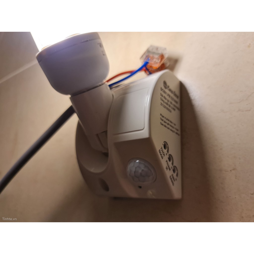 Đui đèn cảm biến chuyển động Rạng Đông, đui xoáy E27, Hồng ngoại tự động bật tắt