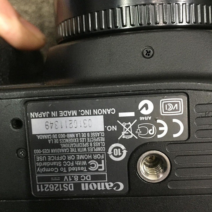 Máy ảnh canon 50D hình thức khá kèm ống kính 80-200 | WebRaoVat - webraovat.net.vn