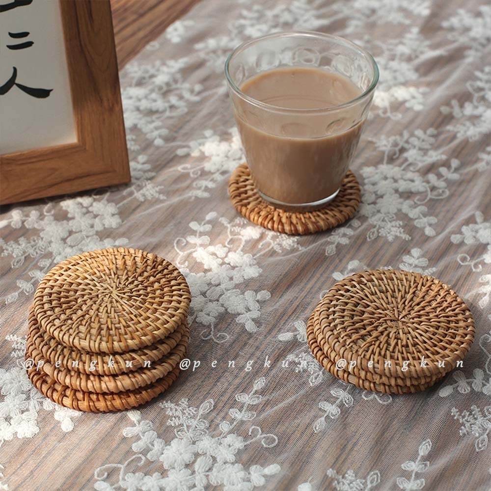 Tấm lót bàn ăn đan mây thủ công cách nhiệt dáng dày phong cách Nhật Hàn cao cấp tiện lợi