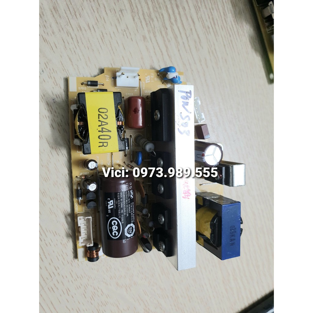 Nguồn máy chiếu Epson Eb S03 chính hãng. Bo nguồn máy chiếu Epson phân phối bởi Trung Tâm Máy Chiếu Vici