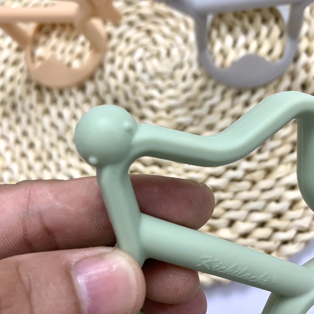 Gặm nướu cho bé hình sao, ngậm nướu cho bé silicon Kichilachi xuất Nhật