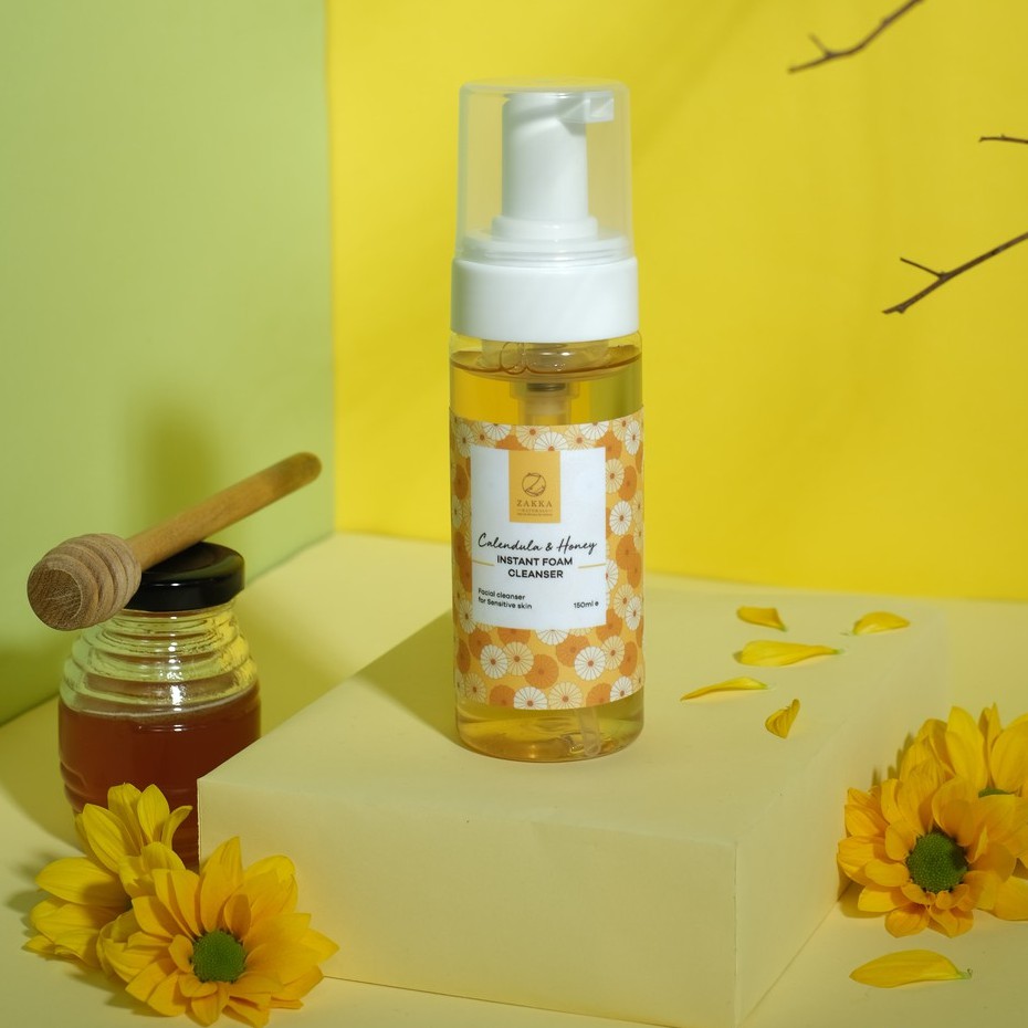 Sữa Rửa Mặt Hoa Cúc Làm Sạch Dịu Nhẹ Giữ Ẩm Calendula & Honey Instant Foam Cleanser Zakka Naturals 150ml | BigBuy360 - bigbuy360.vn