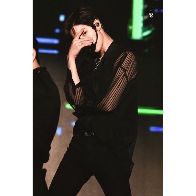 Sơ mi chiffon sọc ,mỏng xuyên thấu