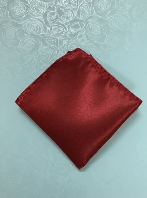 Khăn cài túi áo vest ( có sẵn, hoả tốc )
