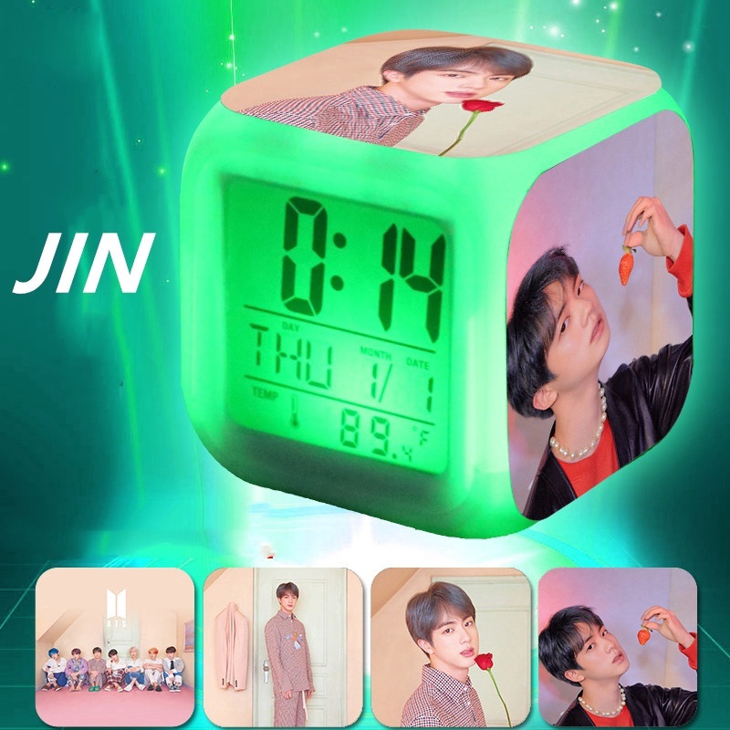 Đồng hồ để bàn họa tiết nhóm nhạc BTS kèm nhiệt kế