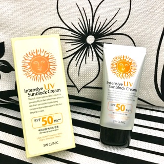 Kem Chống Nắng 3W Clinic Intensive UV Sunblock Cream SPF 50 PA+++ (70ml)