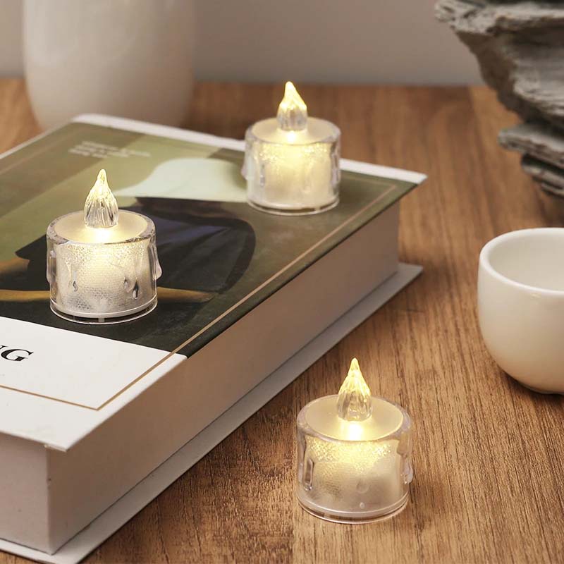 Đèn cầy điện tử bằng acrylic nhân tạo trang trí nhà cửa