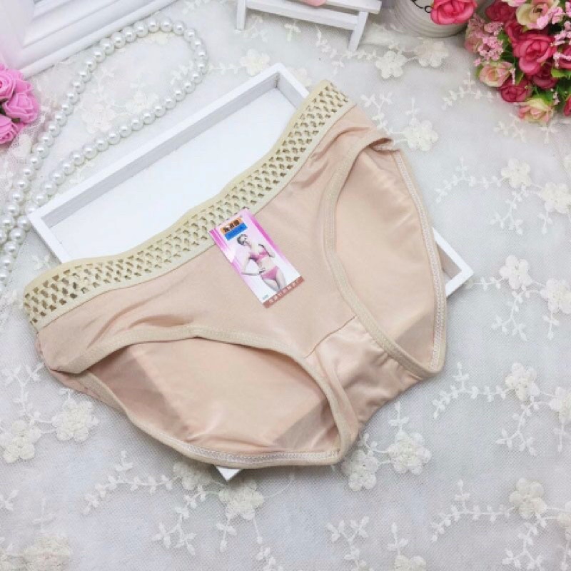 Quần chip bé gái cotton kháng khuẩn ngừa viêm nhiễm quần lót cho bé gái 7 10 18 tuổi dáng tam giác QC-01
